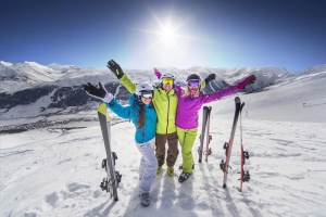 Ce zici de un sejur de schi in Alpii Francezi cu doar 170 euro?