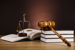 Cum poti invata mai usor pentru examenele de admitere în profesie de la Drept