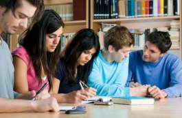 Cele mai cautate facultati din 2014 sunt cele de medicina