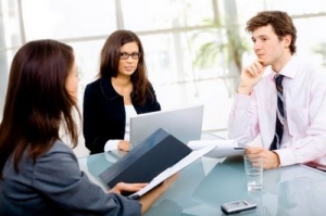 Cum eliminam concurenta la un job interview?