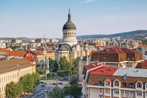Turistii care se vor caza in Cluj-Napoca vor plati o taxa in plus din 2019
